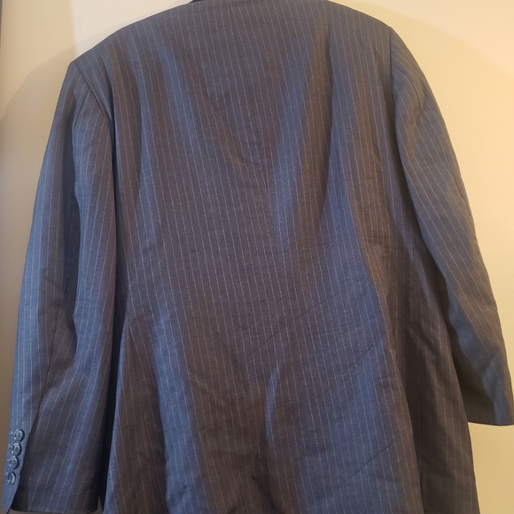 Vintage 3-button pinstripe suit - Picture 3 of 3